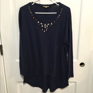 Navy blue tunic top with beading. Size L
